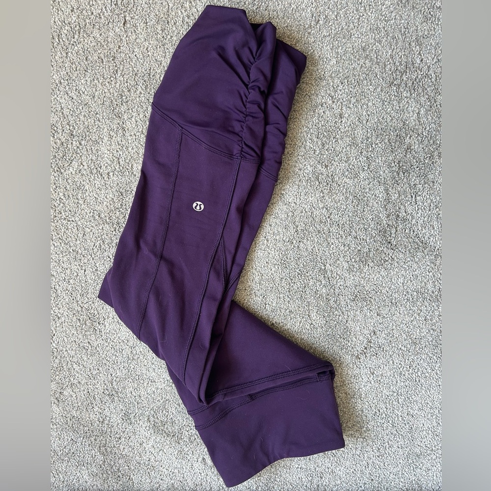 Lululemon purple crop leggings